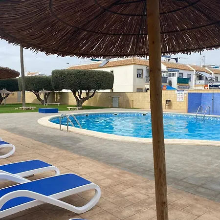 Apartment With Equipped Solarium Barbecue And Swimming Pool Torrevieja